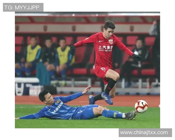 足球纪实:记录上海足球队的突破历程 足球纪实:记录上海足球队的突破历程