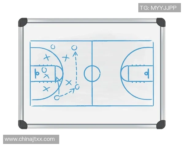 重庆篮球队进攻策略解析深度剖析球队战术与球员配合 重庆篮球队进攻策略解析深度剖析球队战术与球员配合